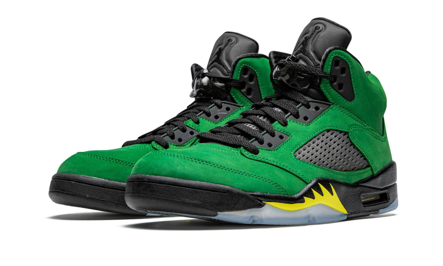 AIR JORDAN 5 RETRO SE
"Oregon"