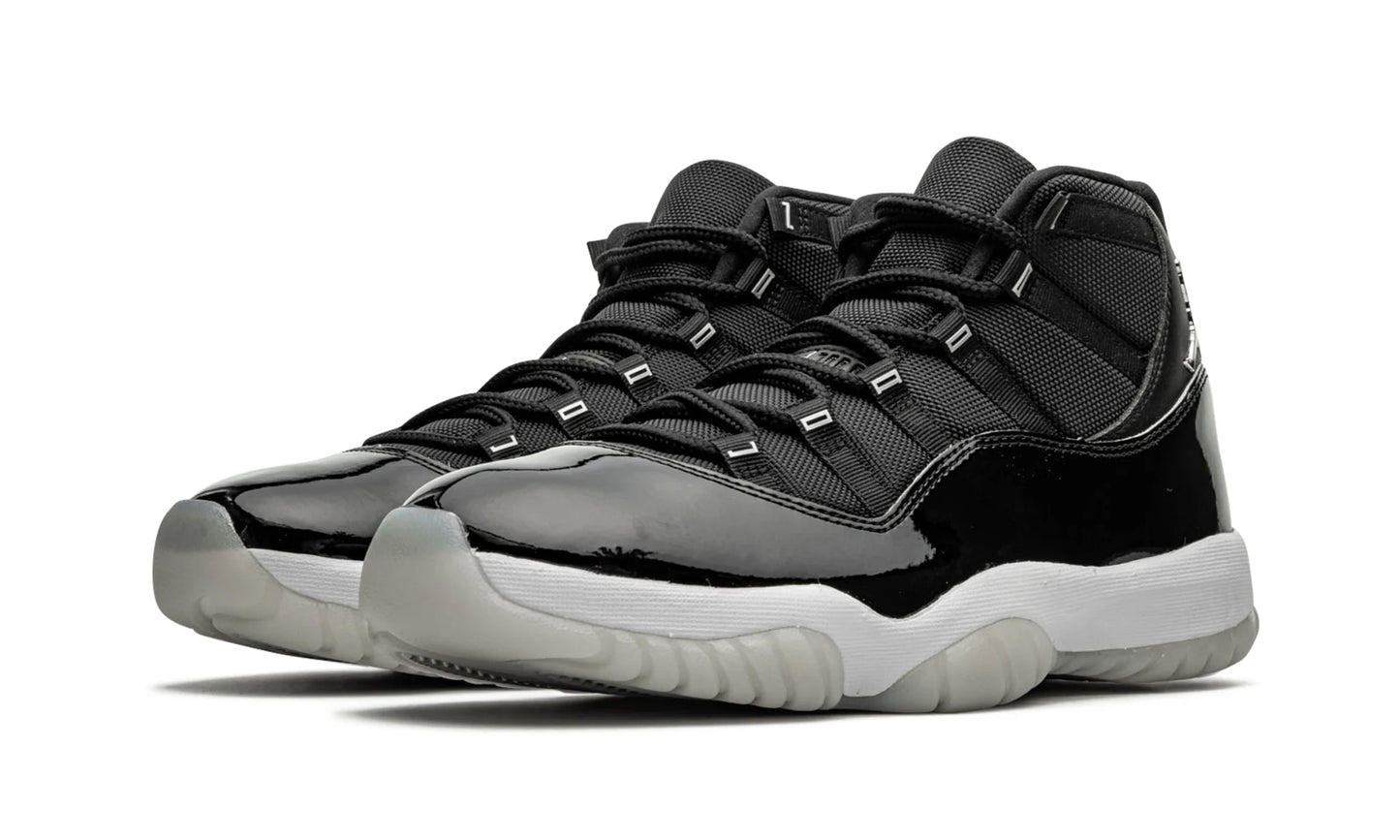 AIR JORDAN XI RETRO
"Jubilee / 25th Anniversary"