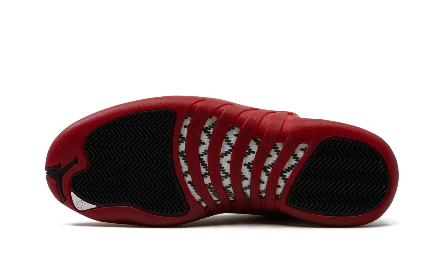 AIR JORDAN XII RETRO
"Cherry 2023"
